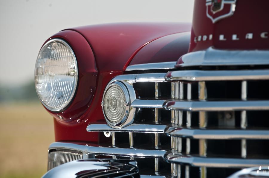  Cadillac Series 62 Convertible Coupe 1942 года  (фото 8 из 48)